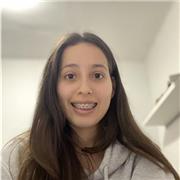 Soy estudiante de 1r de Batxillerato, con muchas ganas de empezar a trabajar